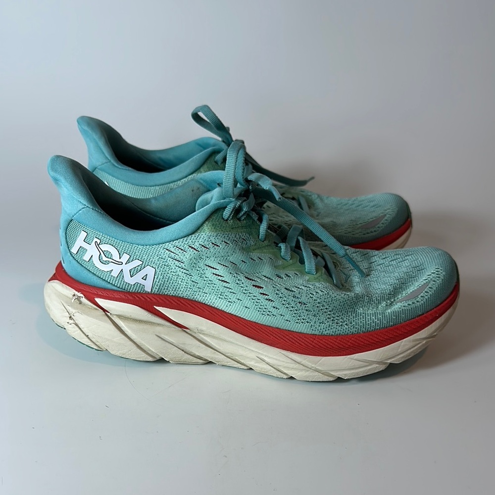 Hoka Clifton 8